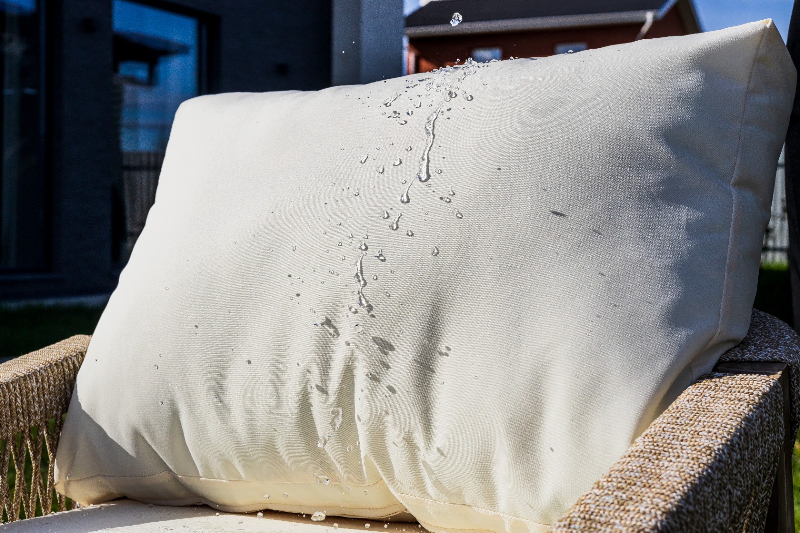 Подушка под спину кресла MICHELLE 1